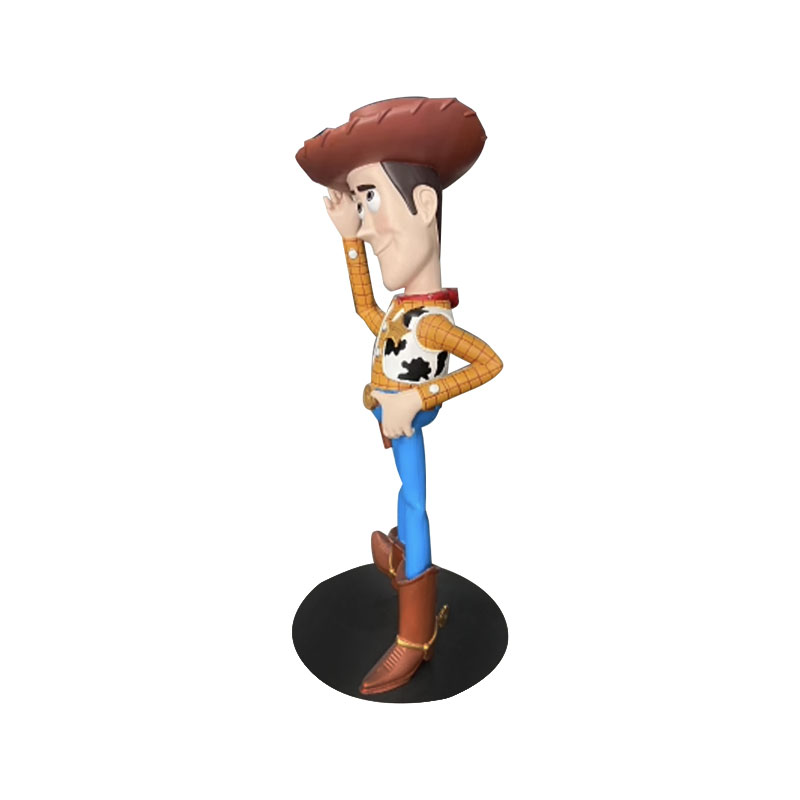 Sheriff Woody Lasikuitupatsas, jolla on realistiset yksityiskohdat ulko- ja sisäkoristeisiin